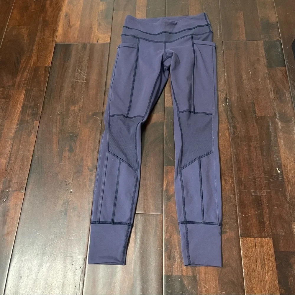 Lululemon Sun Salutation Pant Women’s Size 4 Cadet Blue Pockets Stretch